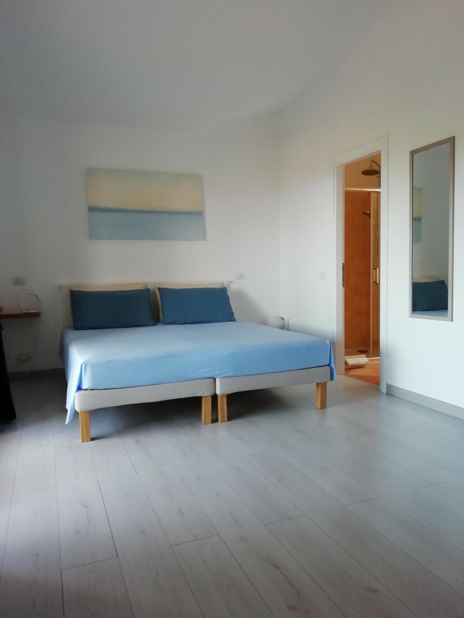Frina Di Mari B&B San Teodoro  Quarto foto